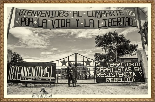 Caracoles zapatistas.